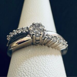 10K White Gold and Diamond Overlap Ring cluster wedding bridal floral size 7.5